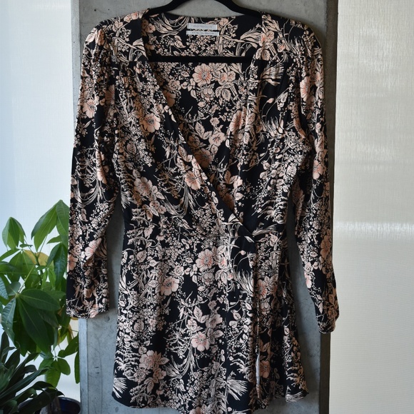 UO Long-sleeve Floral Romper - Picture 1 of 4